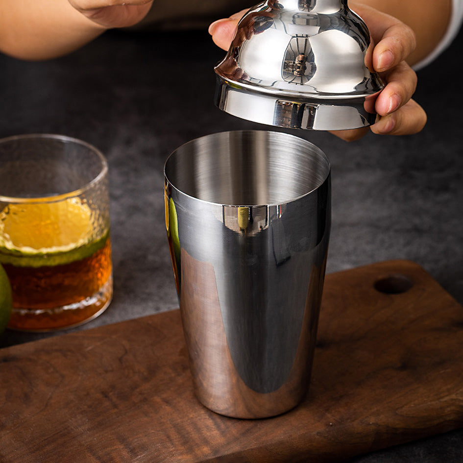 Cocktail Shaker Set - elegant gift set for cocktail enthusiasts - Green Grill