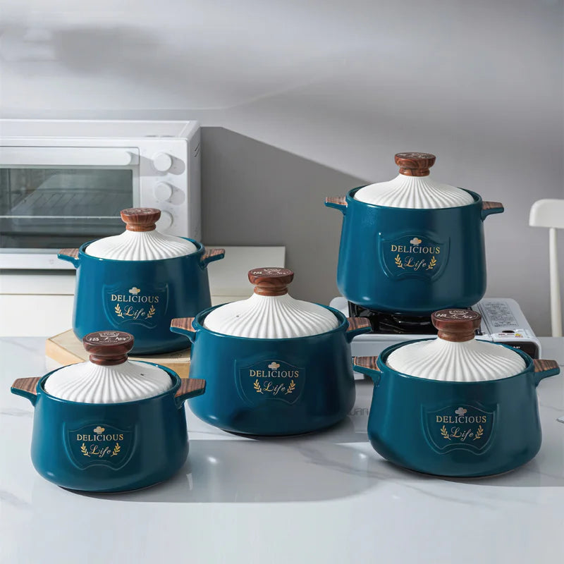 Ceramic Casserole Soup Pot - premium high-quality ceramic pot for soups and stews - Green Grill