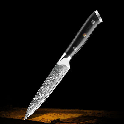 Kitchen Knives Professional Damascus – Premium Damascus steel steak knife with a sharp serrated edge and ergonomic black handle, perfect for effortlessly cutting meats.